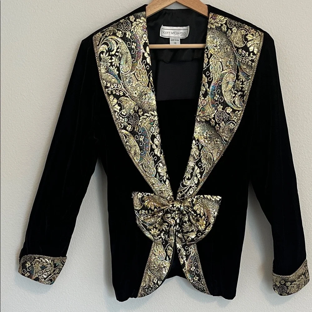 Scott McClintock Vintage Black Velvet Jacket w/ Gold Brocade Collar, Bow & Cuffs - Picture 2 of 9